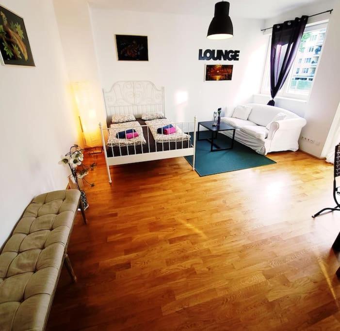 Apartamento Art Of Simmering Viena Exterior foto